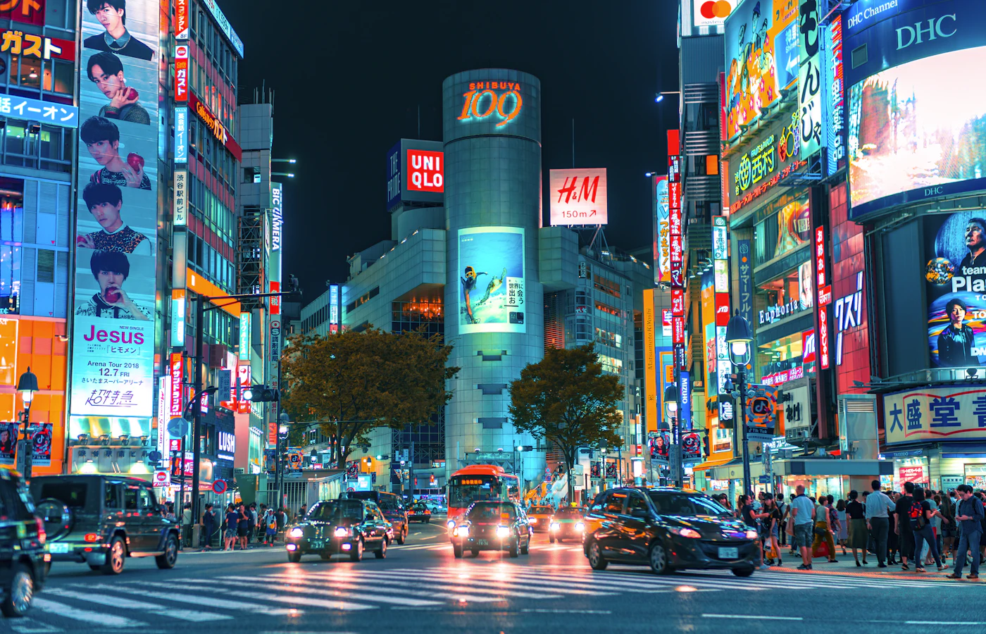 都市を移動する旅のイメージ